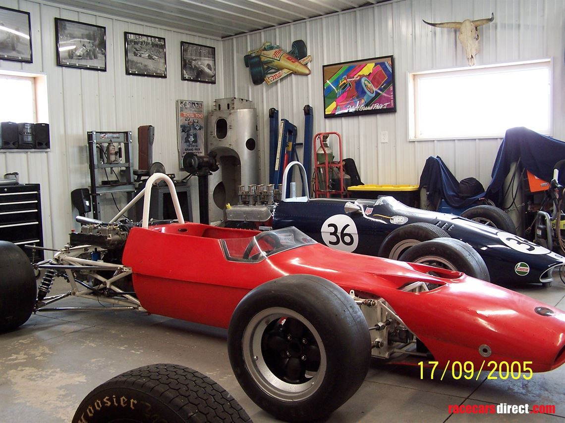 Racecarsdirect.com - Royale RP5