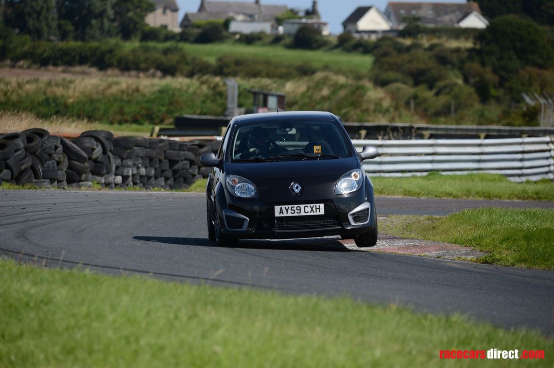 twingo-rs-sprinthillclimb-car-road-legal