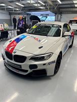 bmw-m240i-racing