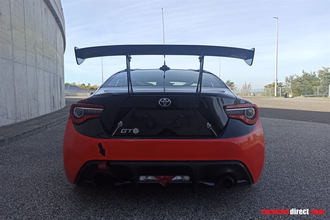 toyota-gt86-cs-cup-nlsvln-factory-racecar