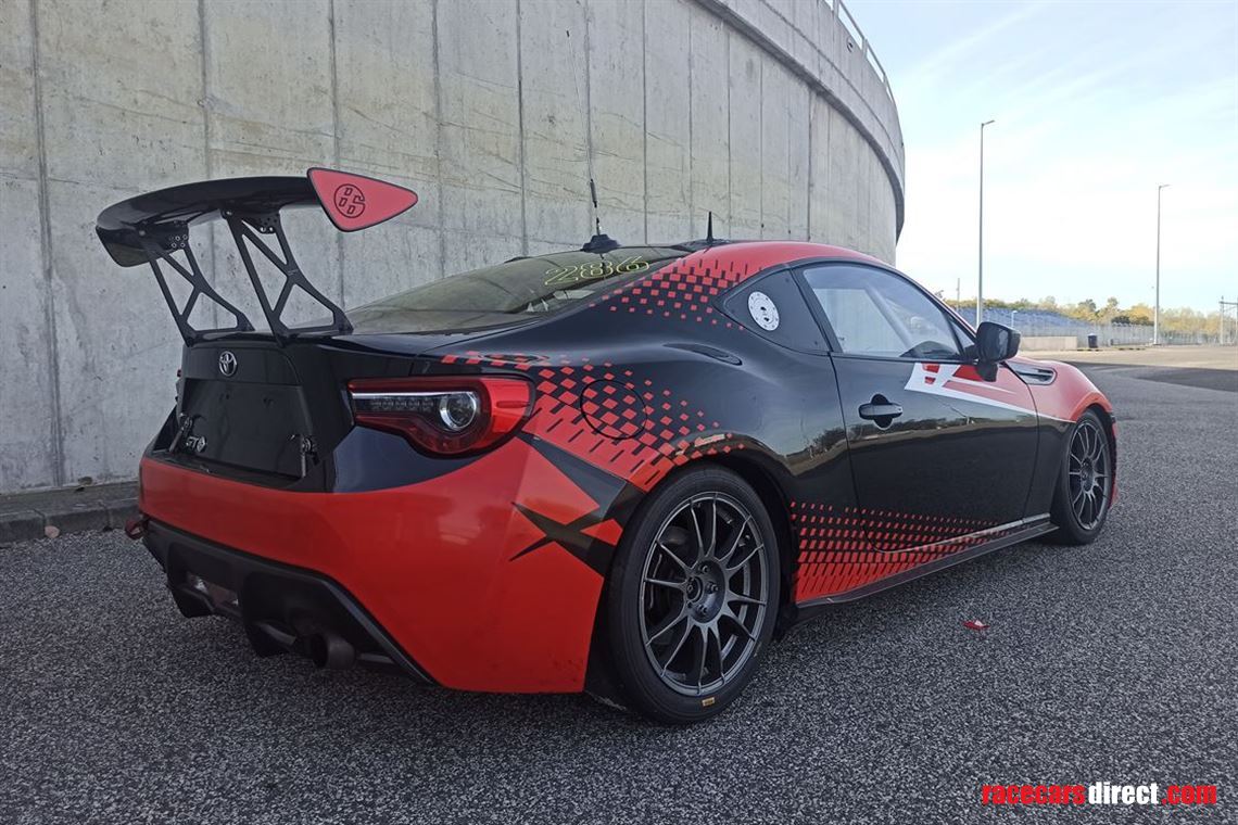 toyota-gt86-cs-cup-nlsvln-factory-racecar