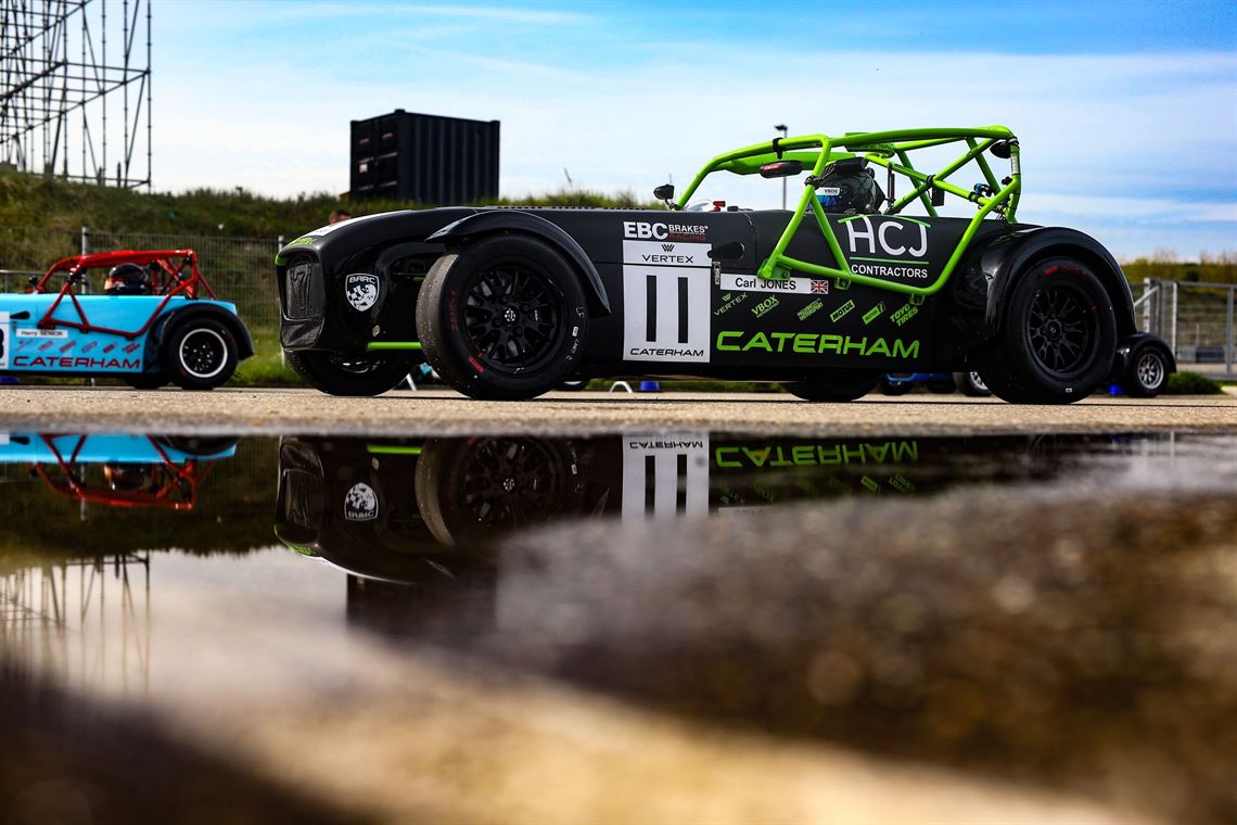 2023-caterham-420r-csuk-race-car