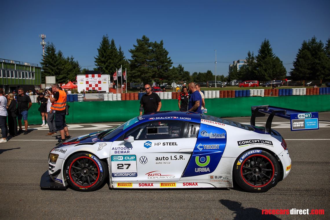 audi-r8-lms-ultra-gt3-24h