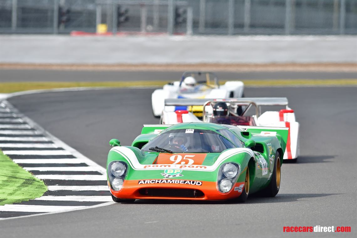 lola-t70-mk3b