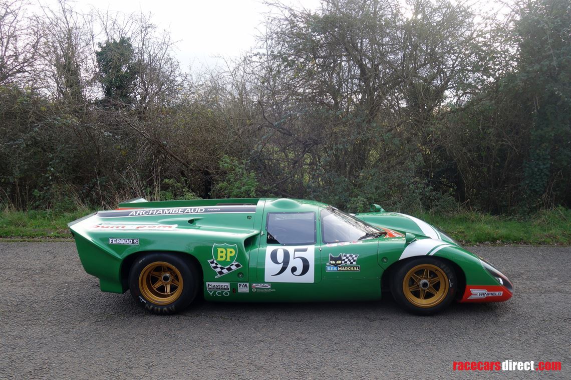 lola-t70-mk3b