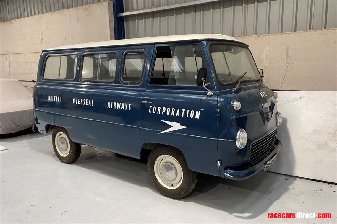 boac-ford-thames-400e-crew-bus