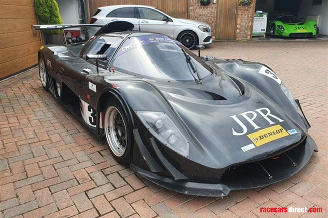 saker-sportscars-rapx-and-s1-cars-500bhp