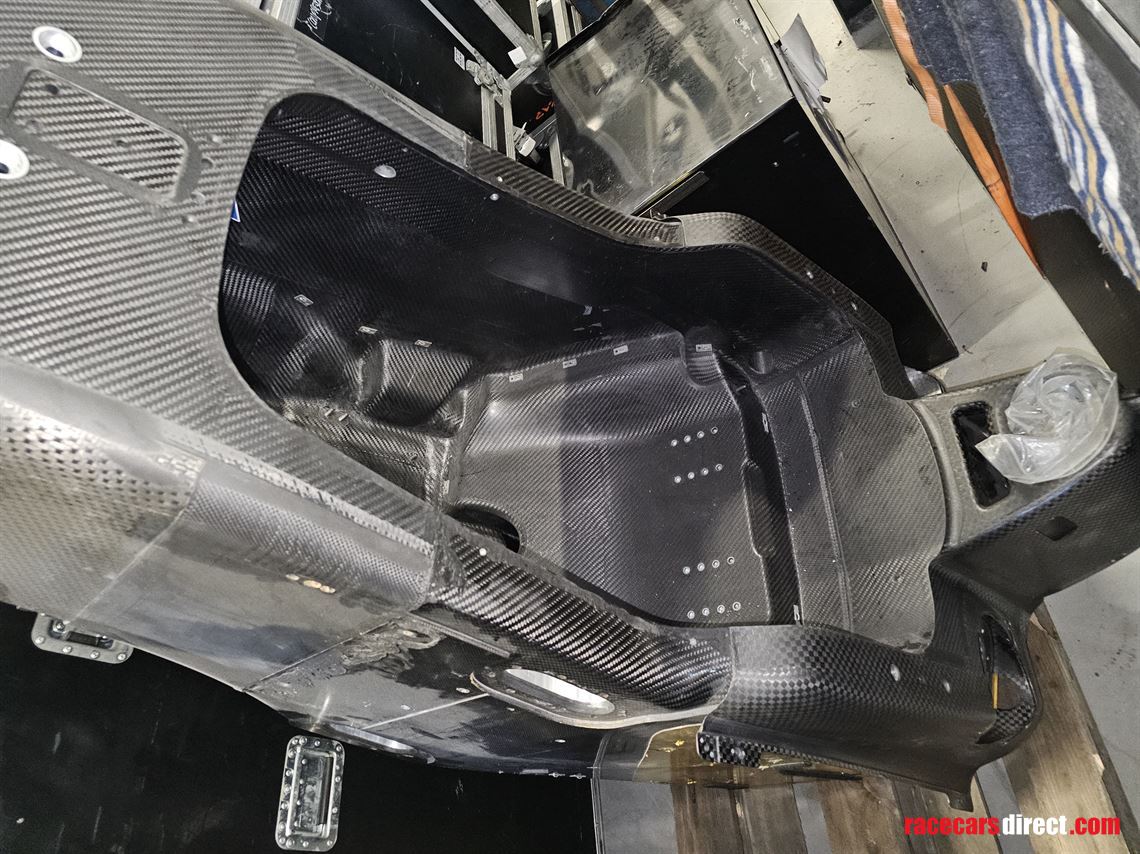 f2-2018-monocoque-chassis