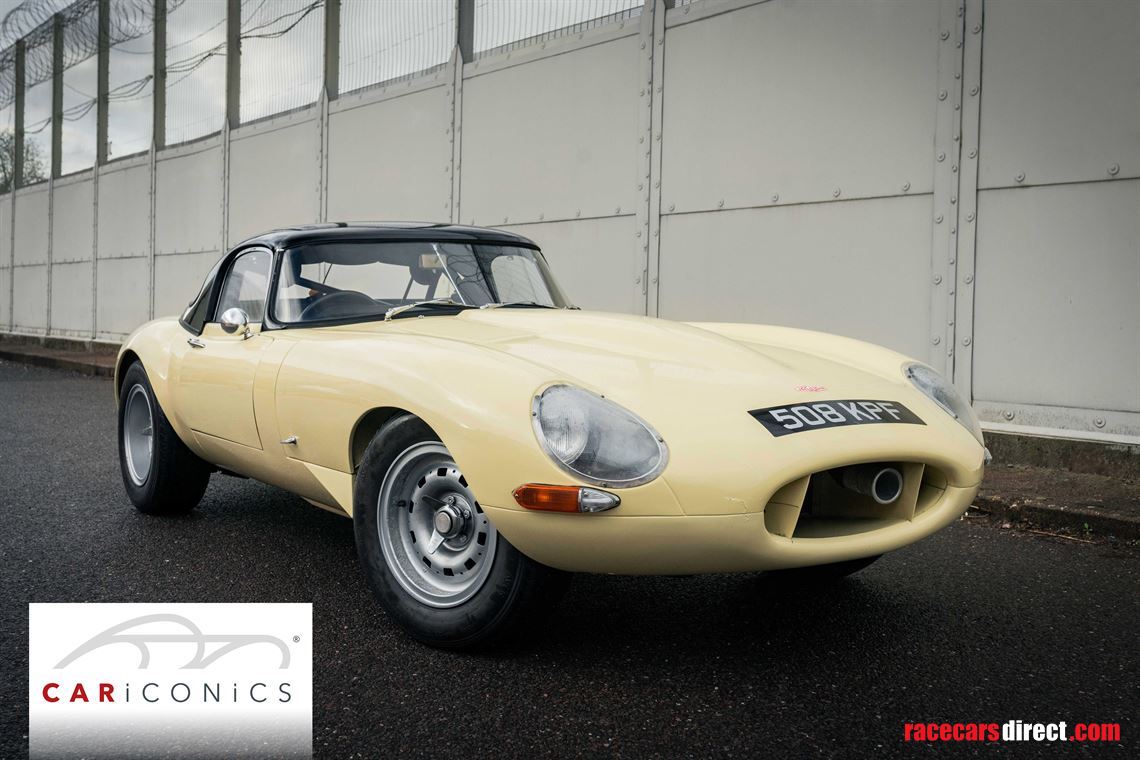 zealia-jaguar-e-type-series-1-38