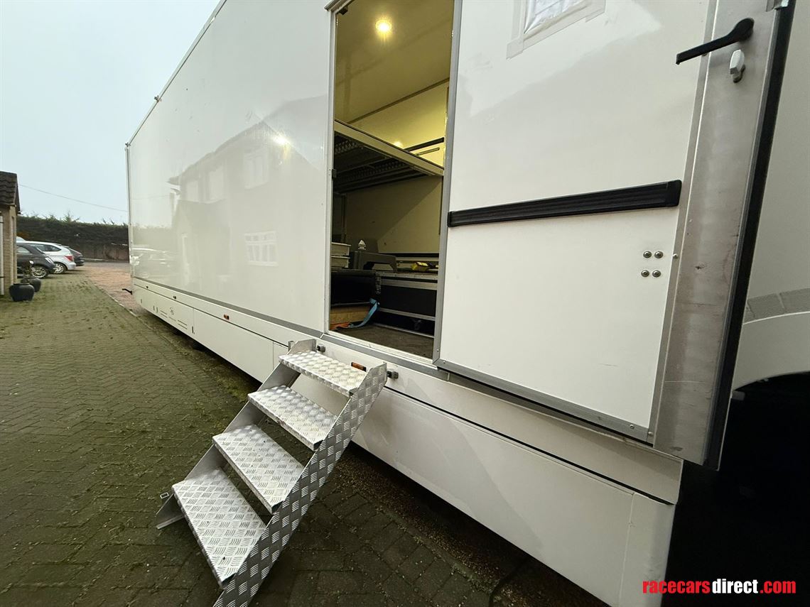 race-trailer-with-office-and-2-stegmaier-awni