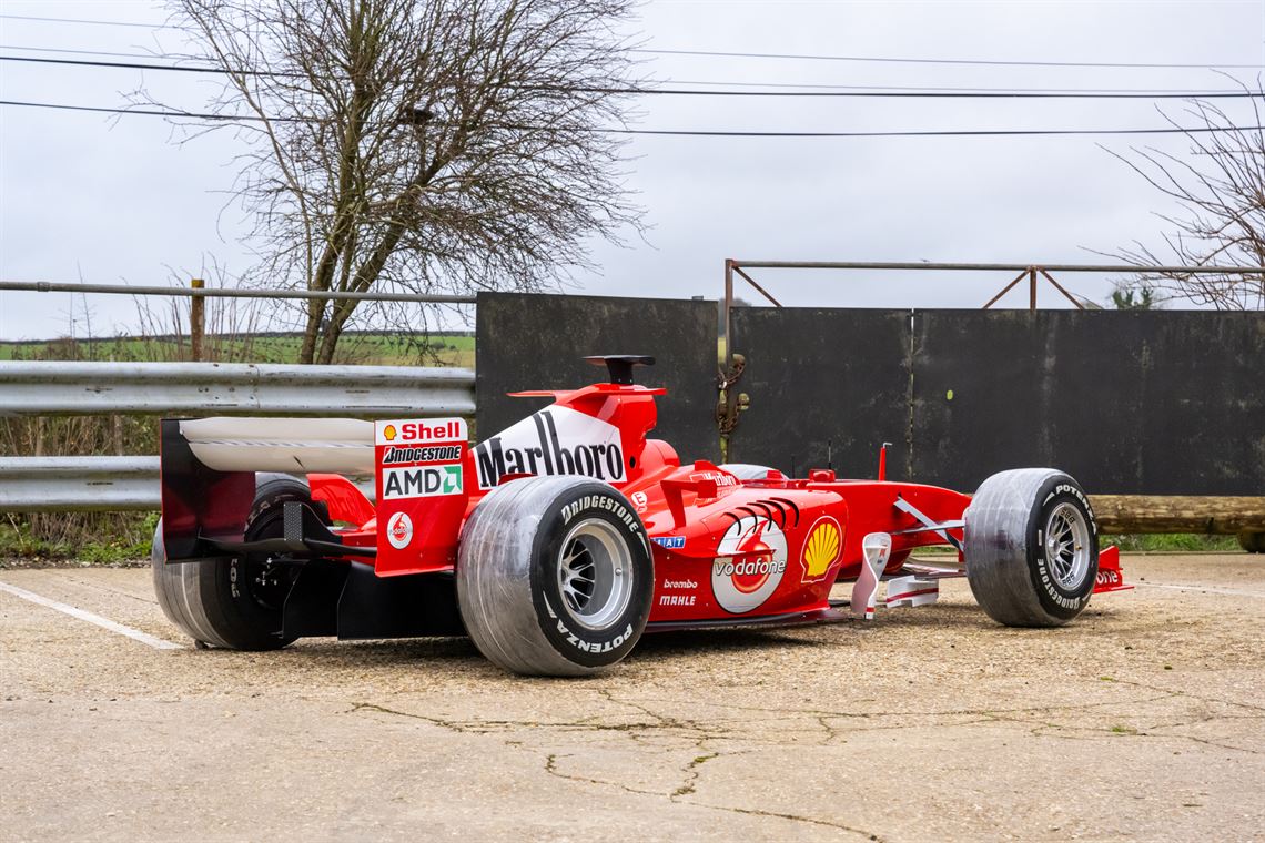 full-size-2004-ferrari-f1-replica-display-car