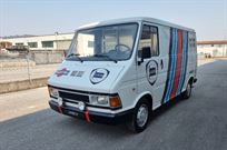 fiat-242-service-van-martini-racing