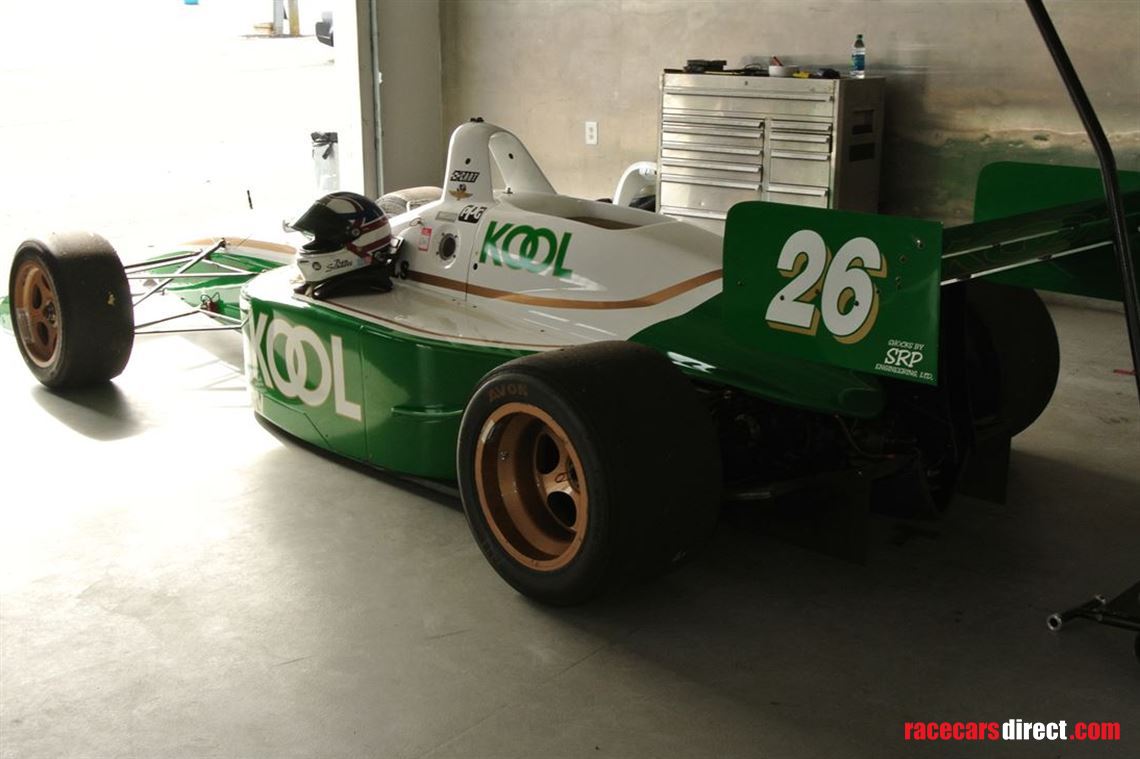 kool-green-t9720-indy-lights-car