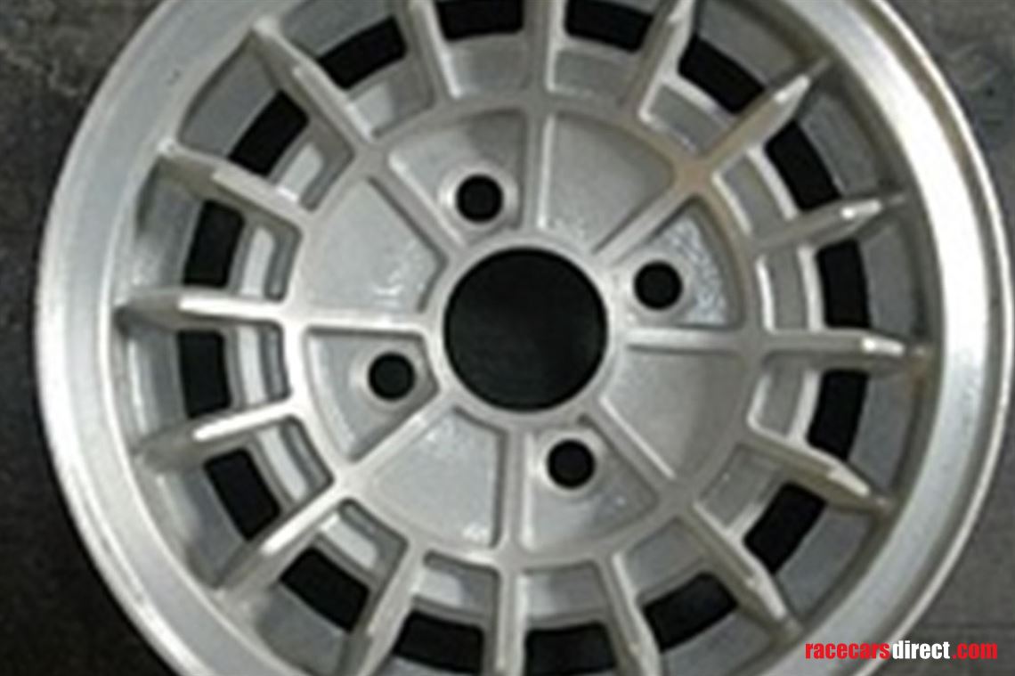 wanted-gkn-silverstone-12-inch-rims