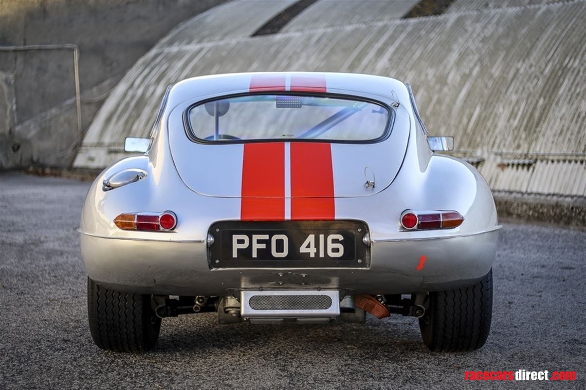 jaguar-e-type-fhc-competition-fia