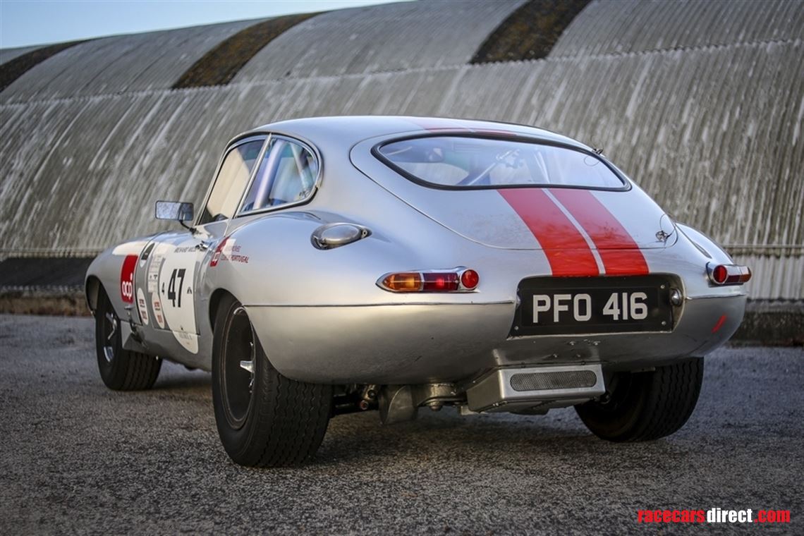 jaguar-e-type-fhc-competition-fia