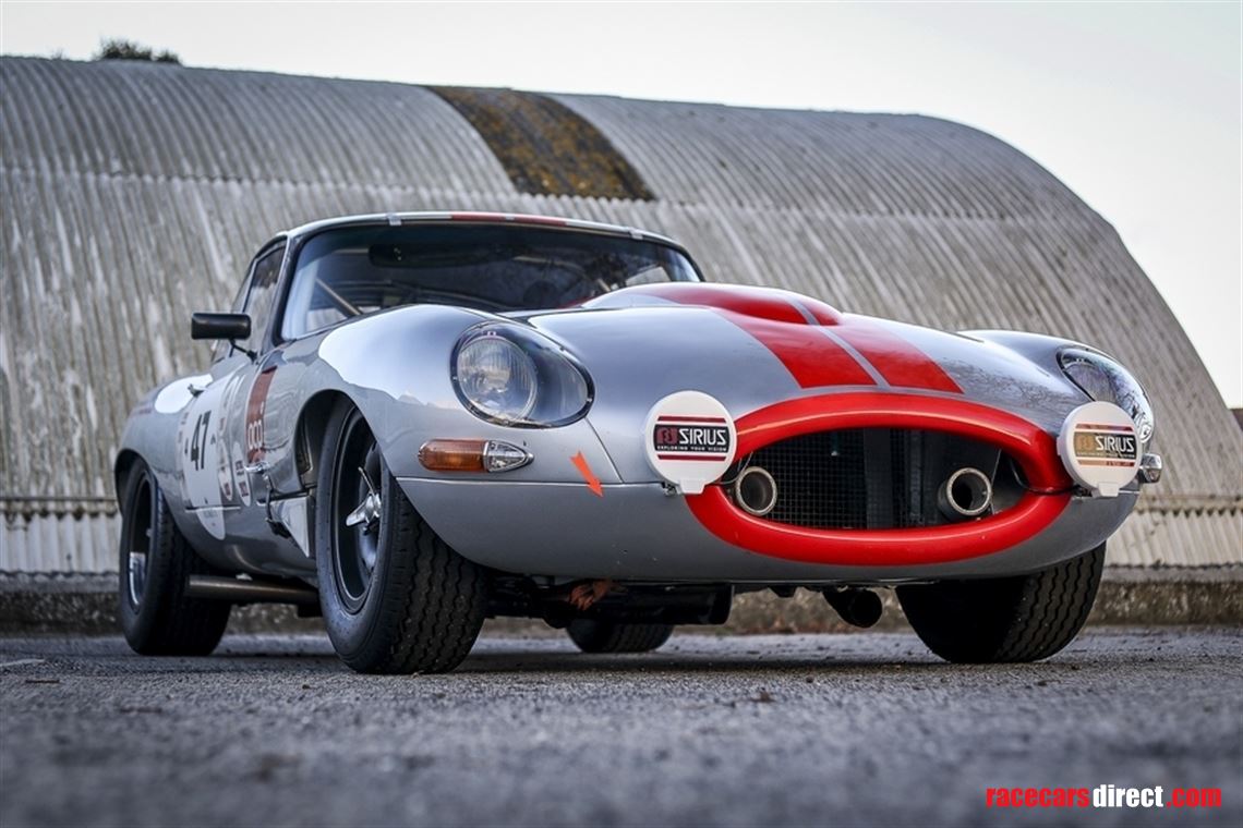 jaguar-e-type-fhc-competition-fia