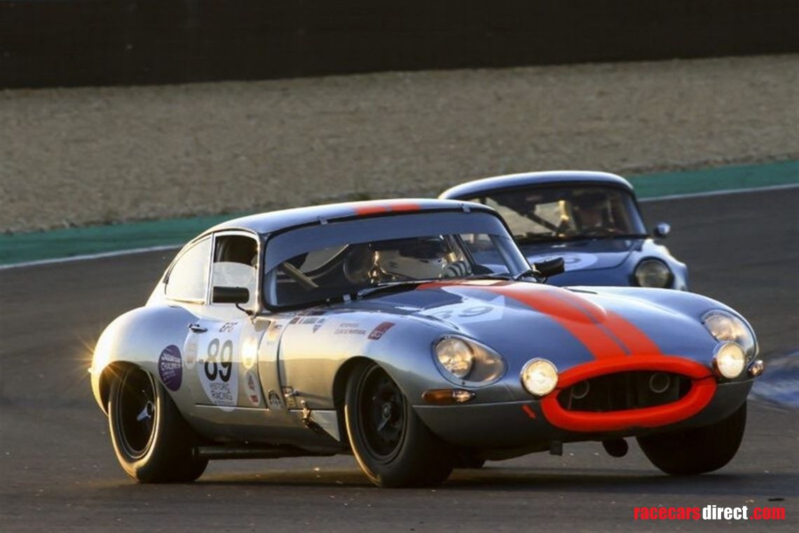 jaguar-e-type-fhc-competition-fia