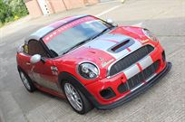 mini-john-cooper-works-coupe