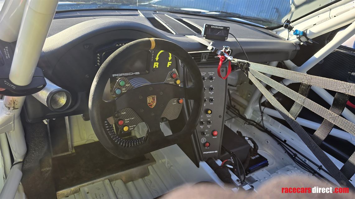 porsche-carrera-cup-car-9912