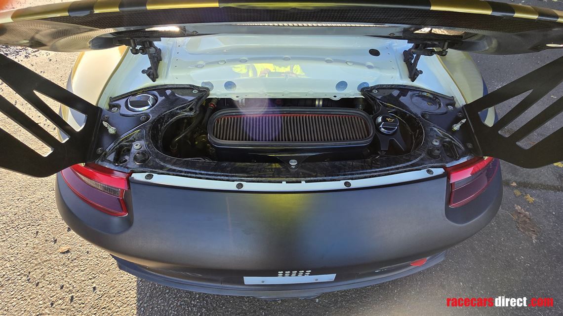 porsche-carrera-cup-car-9912