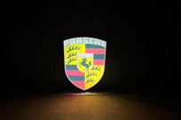 illuminated-porsche-sign