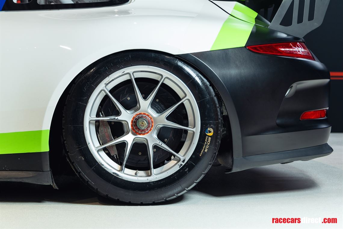 porsche-911-9911-gt3-cup