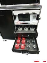 hospitality-flight-case-with-fridge-and-micro