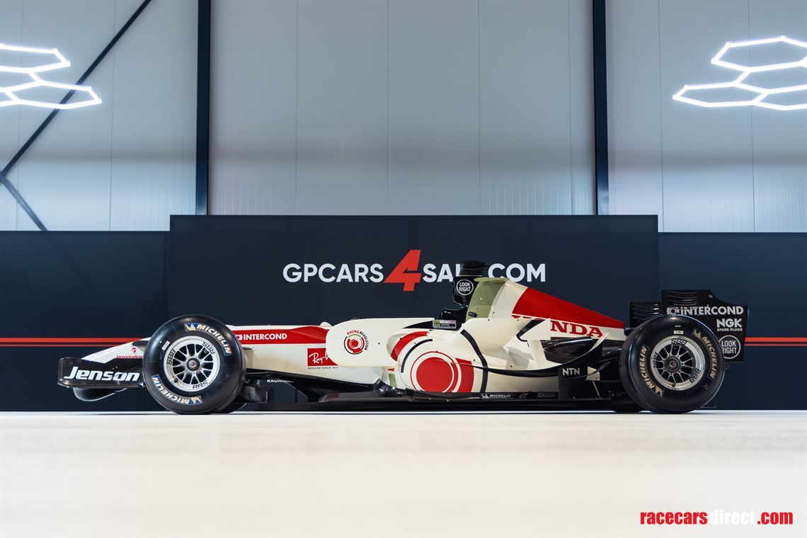 f1-barhonda-rolling-chassis-jenson-button