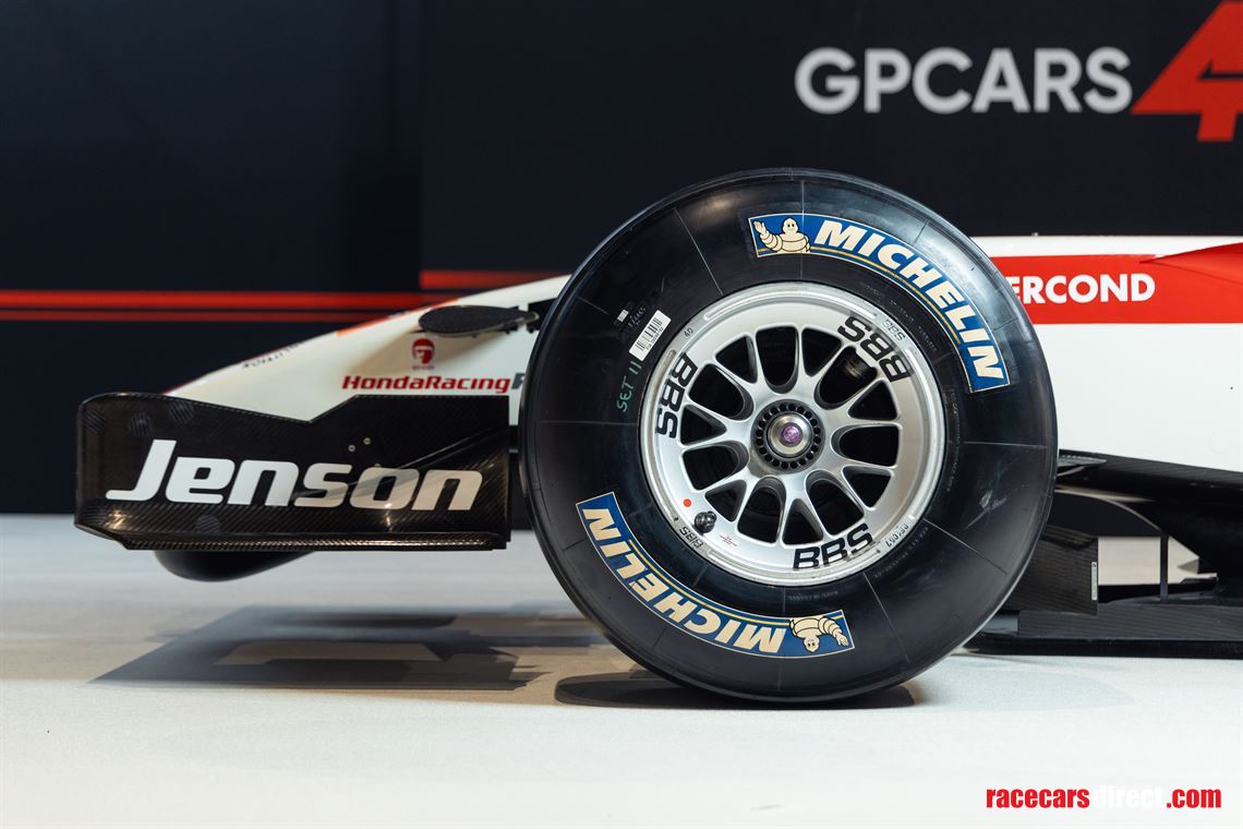 f1-barhonda-rolling-chassis-jenson-button