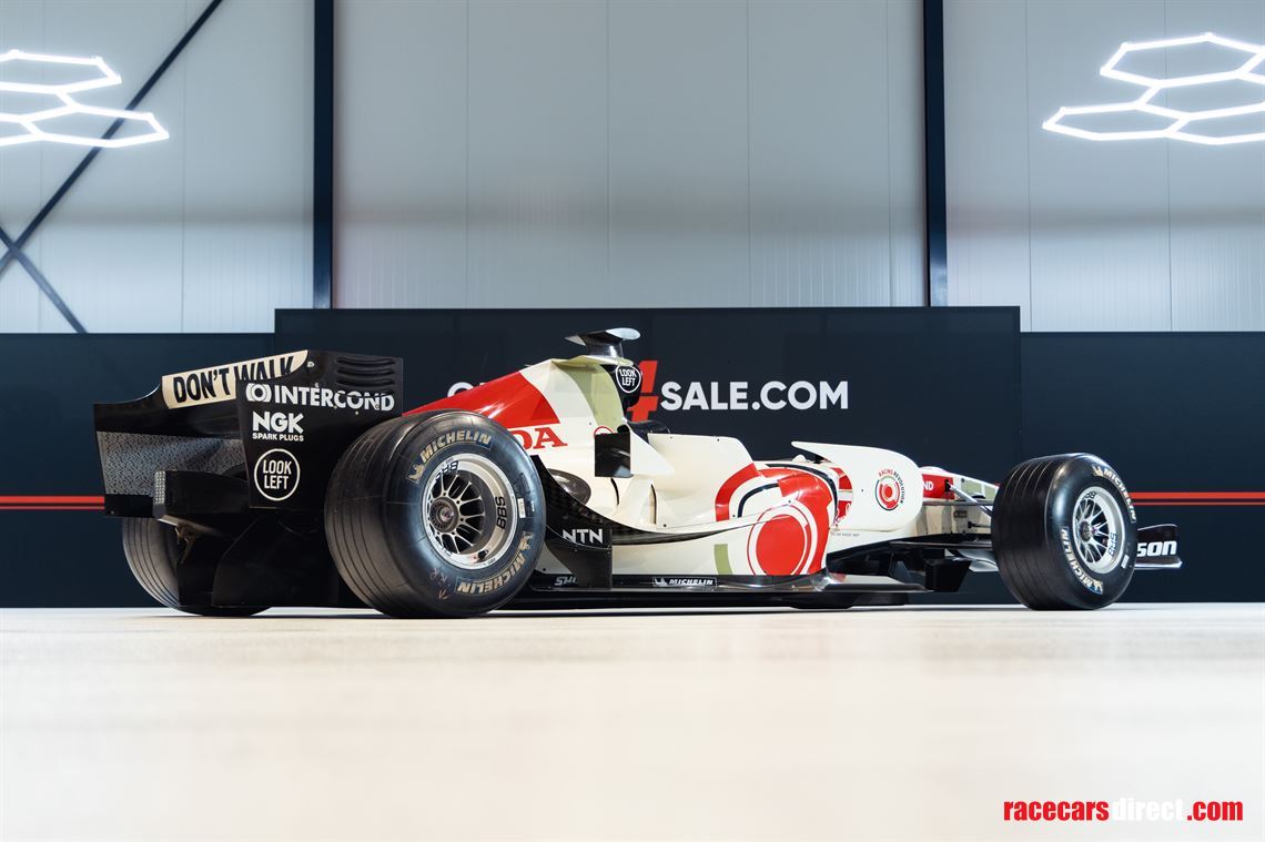 f1-barhonda-rolling-chassis-jenson-button