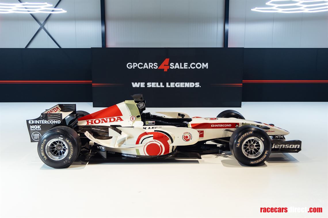 f1-barhonda-rolling-chassis-jenson-button