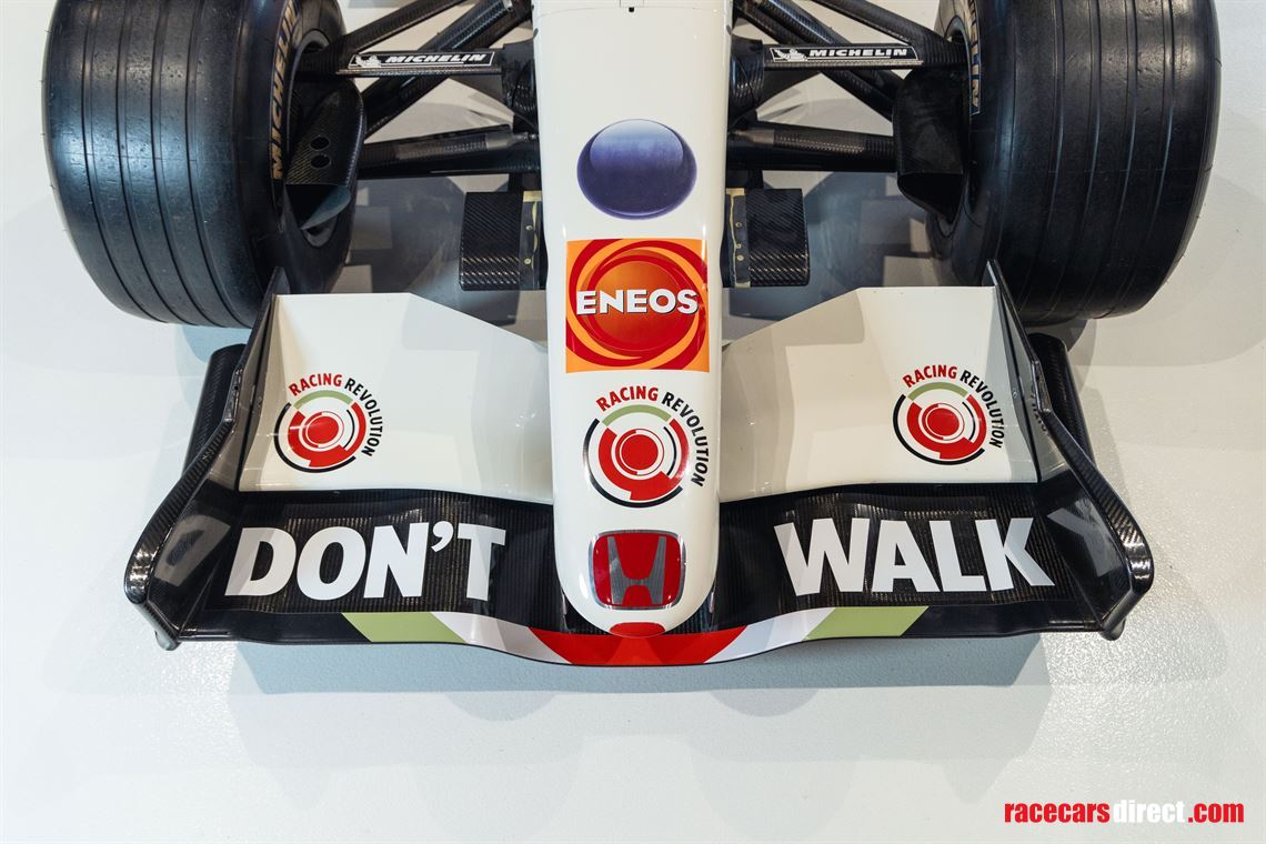 f1-barhonda-rolling-chassis-jenson-button