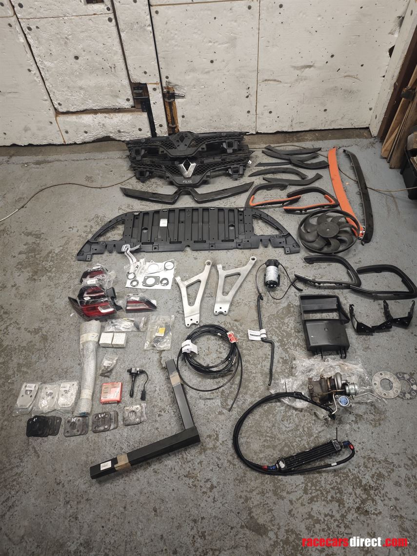 renault-sport-clio-cup-4-parts