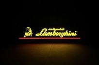 illuminated-lamborghini-sign