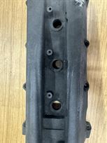 nissan-v6-engine-top-cover