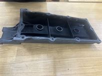 nissan-v6-engine-top-cover