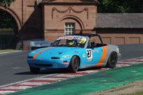 2026-mazda-mx5-mk1-racing-trackdays-arrive-an