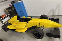 formula-renault-2000