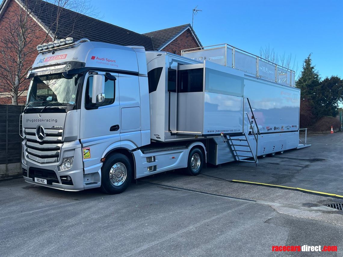 Racecarsdirect.com - Mercedes Actros & Renegade Race Trailer