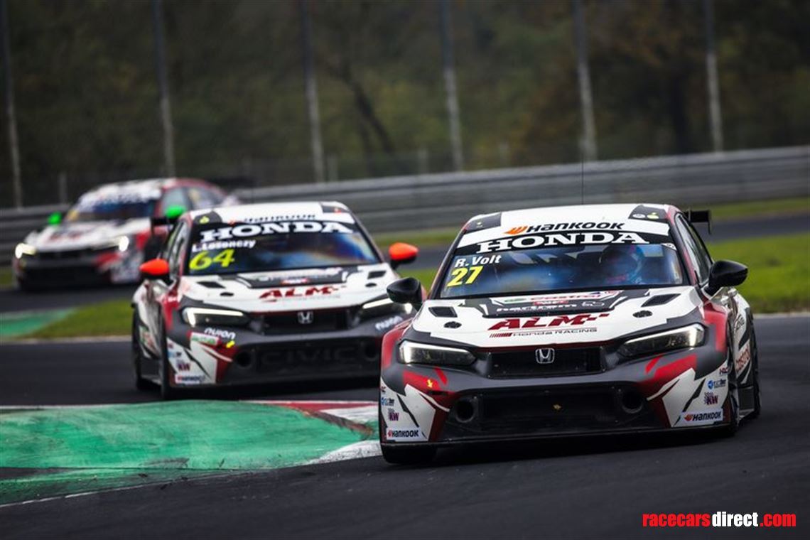 Racecarsdirect.com - 3 x Honda Civic FL5 TCR