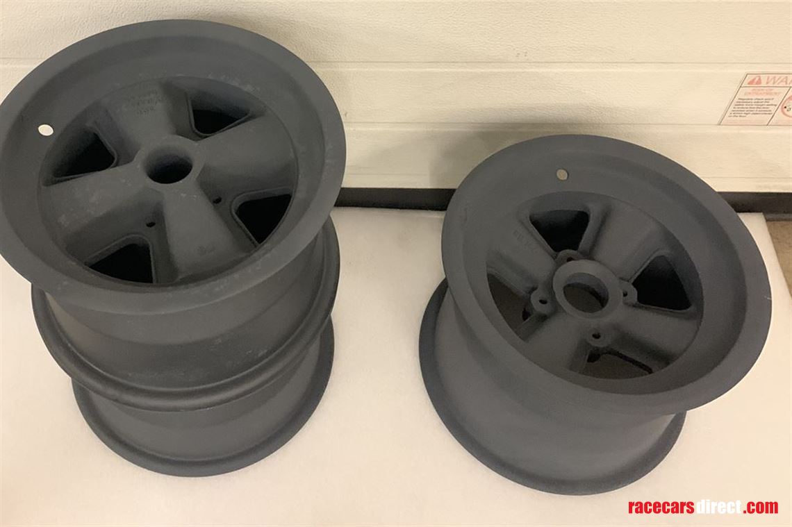Racecarsdirect.com - Chevron Wheels