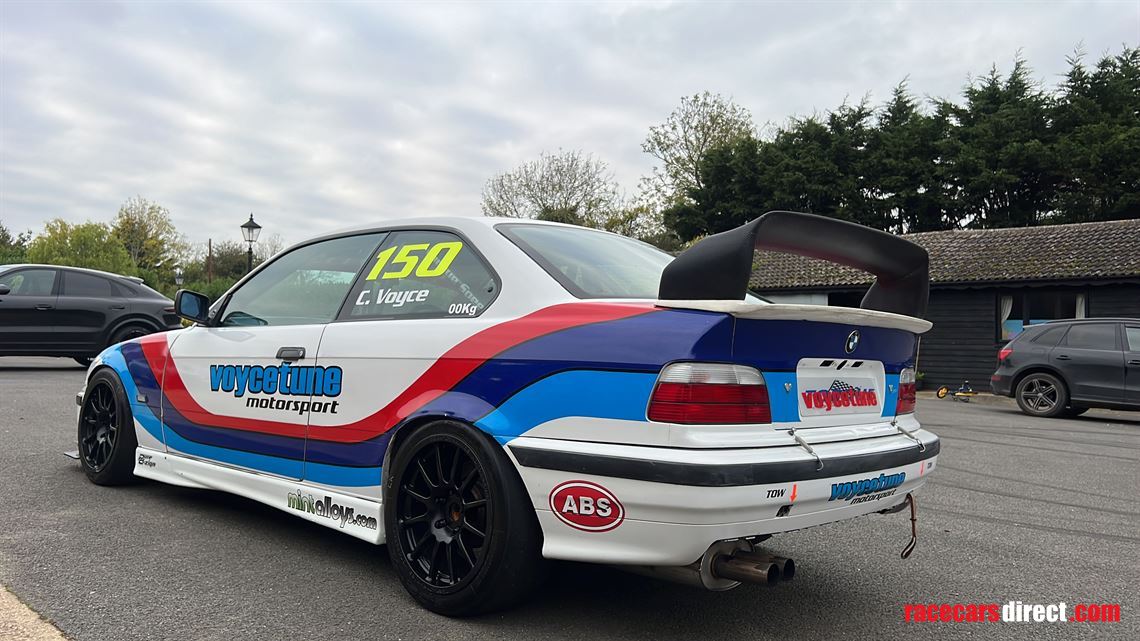 Racecarsdirect.com - BMW E36 3.0 race
