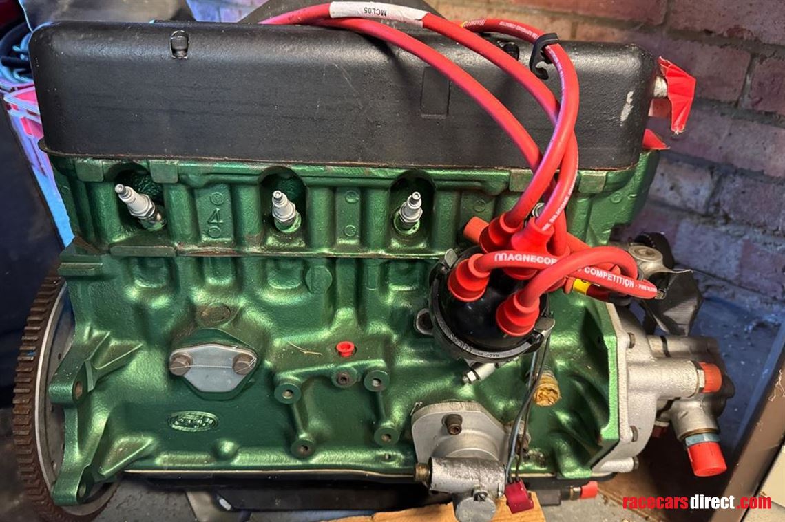 Racecarsdirect.com - F3 Screamer engine