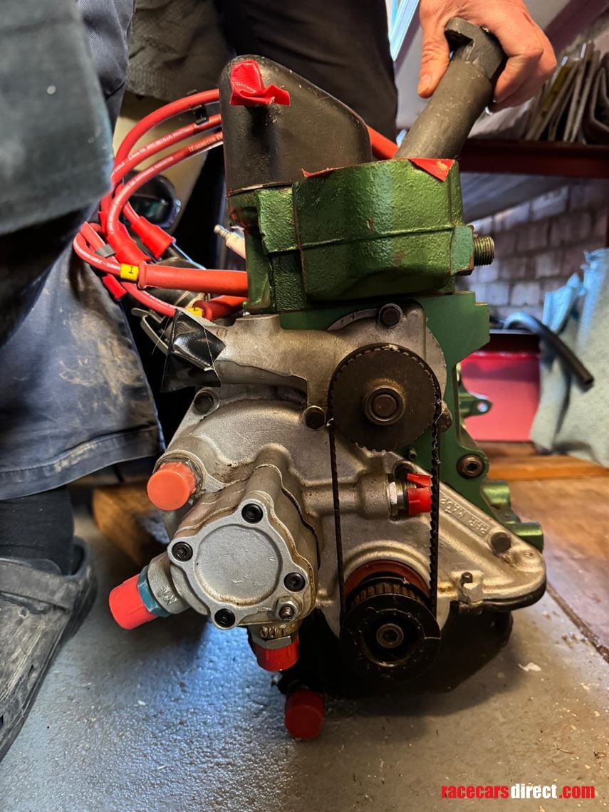 Racecarsdirect.com - F3 Screamer engine