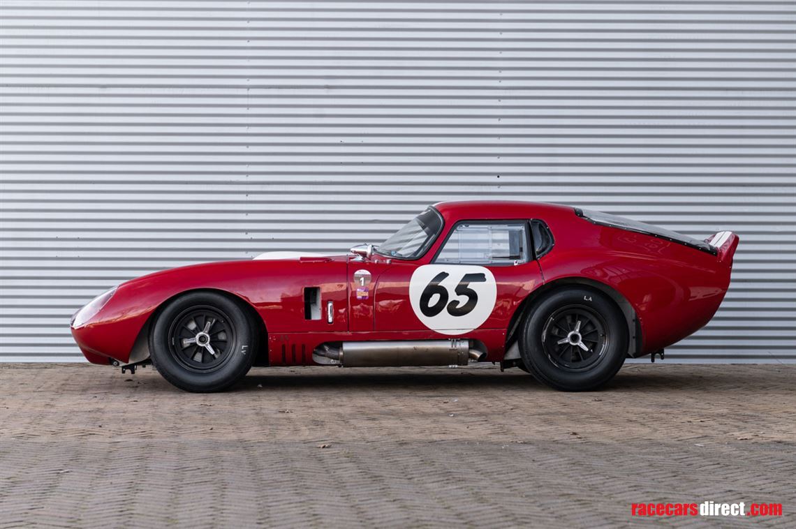 Shelby Cobra Daytona Coupé - aussi belle que diabolique | auto-illustré - le magazine automobile suisse Shelby Cobra Daytona Coupé - aussi belle que diabolique | auto-illustré - le magazine automobile suisse