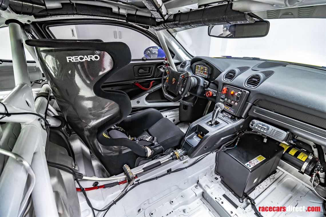 porsche-718-cayman-gt4-cs