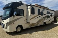 thor-ace-323-immaculate-motorhome-with-full-s