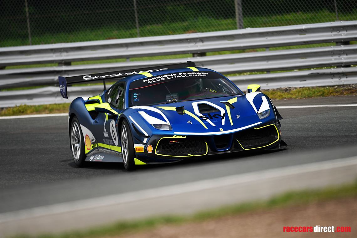 2018-ferrari-488-challenge-evo