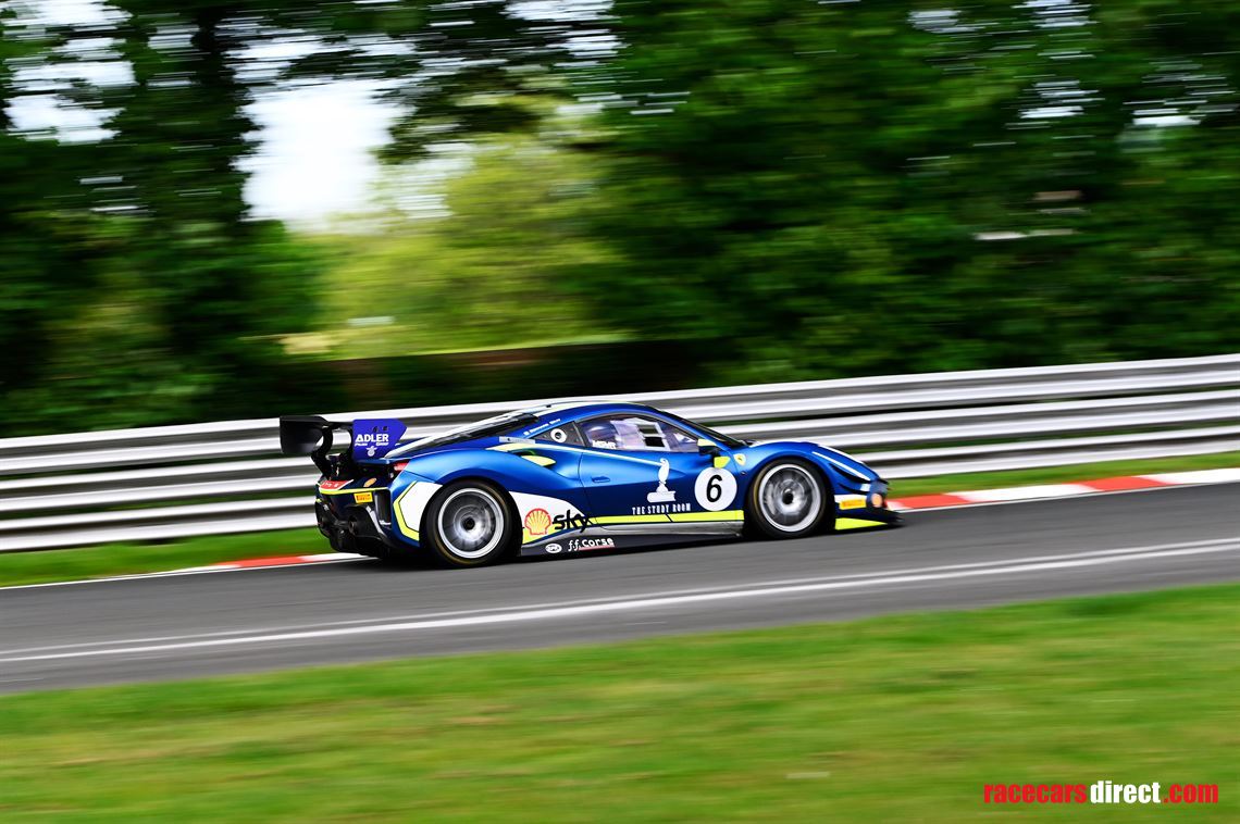 2018-ferrari-488-challenge-evo